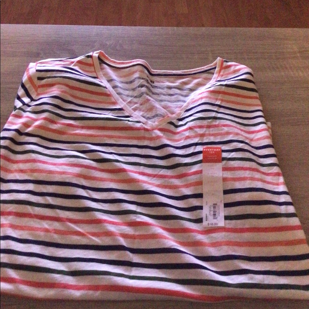 Evri Modern tee